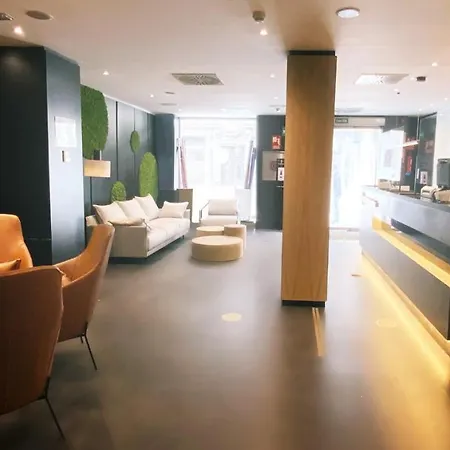 Ilunion Almirante Hotel