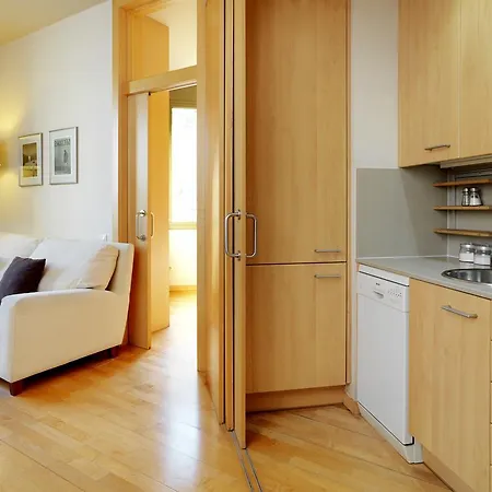 Fewdays Apartment *
