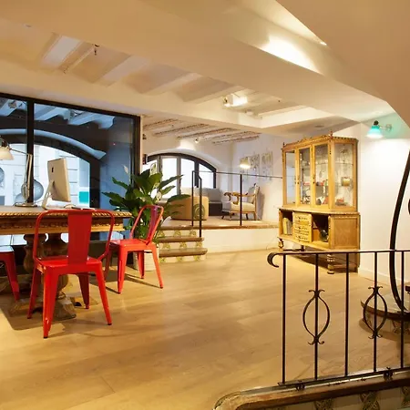 Eco Boutique Grau
