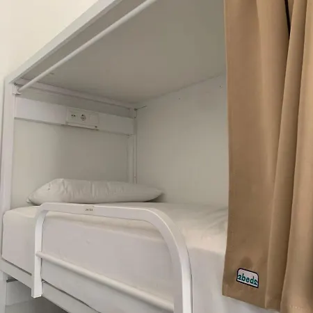 Hostel Coimpact Coliving Bruc *