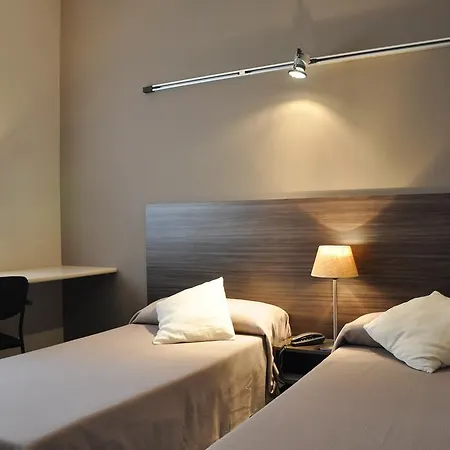 Residencia D'investigadors Hostel Barcelona