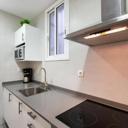 Pere Serafi 2 Bedroom Apartment