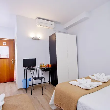 Barcelona City Hotel