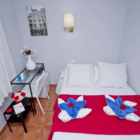 Barcelona City Rooms ברצלונה