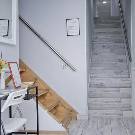 Barcelona City Rooms בית הארחה ברצלונה
