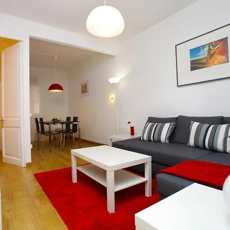 Gaudi Sagrada Familia Apartmán