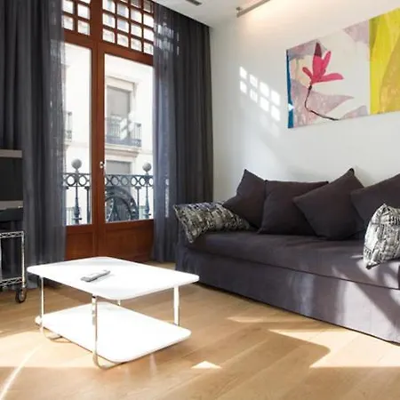 Ramblas Apartment *