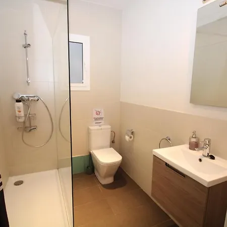 Gran Via Habitación en casa particular