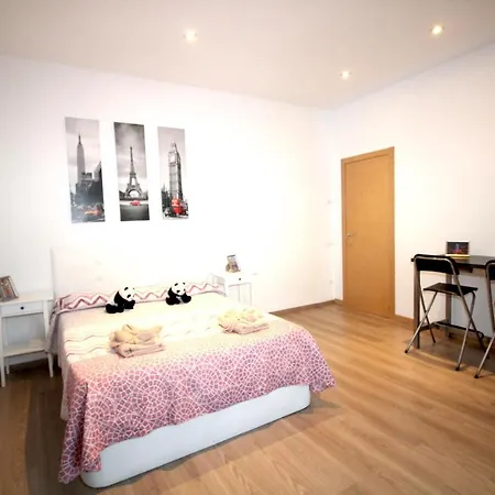 Habitación en casa particular Gran Via Barcelona