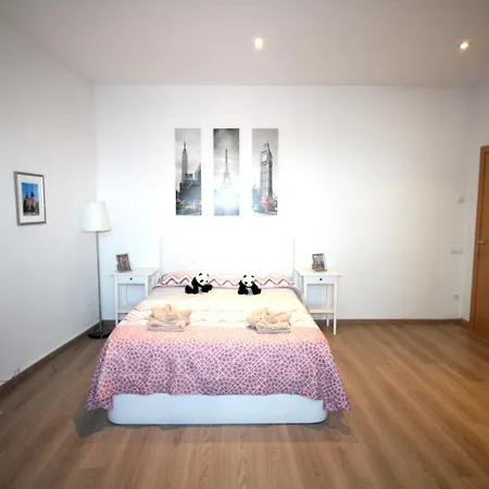 Gran Via Habitación en casa particular Barcelona