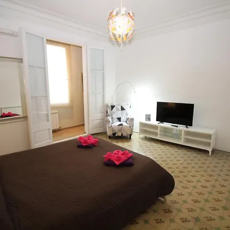 Habitación en casa particular Gran Via *