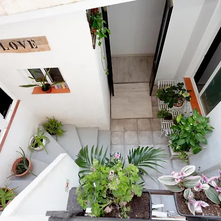 Easy Sants By Bossh! (adults Only) * Barcelona