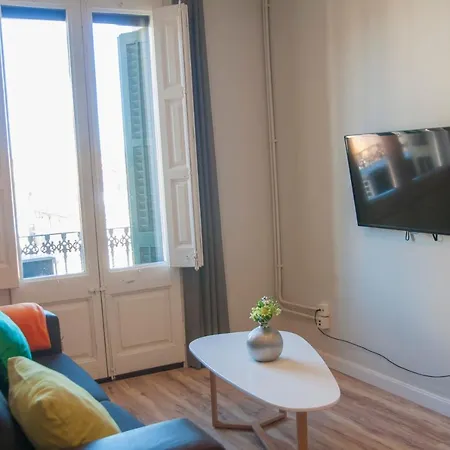 Feel At Sants Appartement *