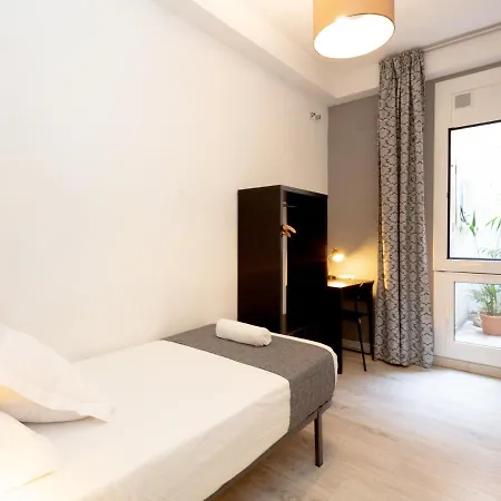 Hostal Easy Sants By Bossh! (adults Only) *