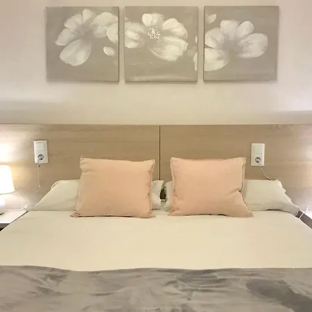 Apartment Place Corsega *