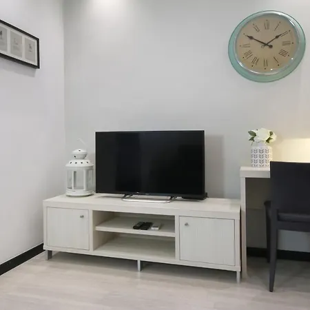 Apartment Place Corsega