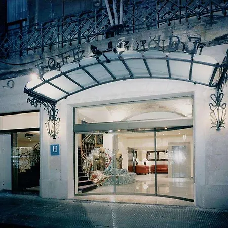 Gaudi Отель 3*