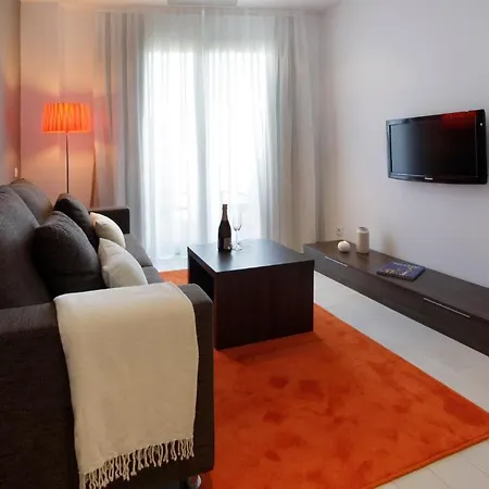 Fisa Rentals Les Corts Apartment *