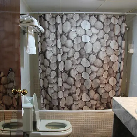 Kanei Guest house *