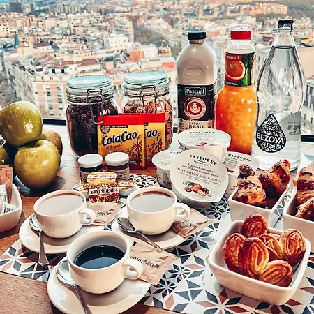 Enjoybcn　ガウディ　アパートメント