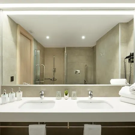 Hotel Omnium 2*