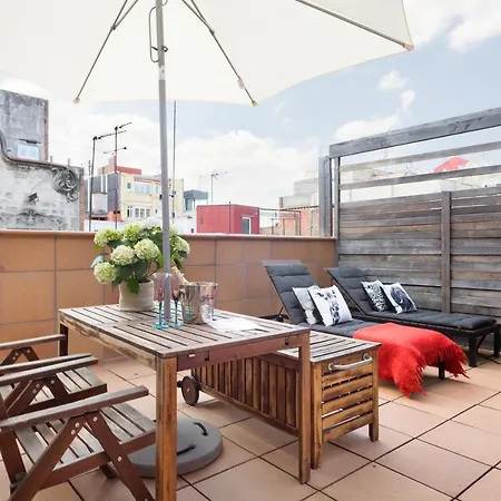 - Gracia Pool Center Apartament *