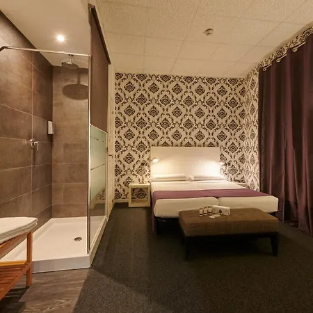 Mayerling Centro Affittacamere 2*