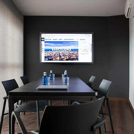 Mh Urban Apartamento *