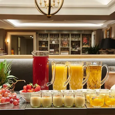 Отель Acta Splendid 3*