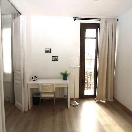 Habitación en casa particular Gran Via