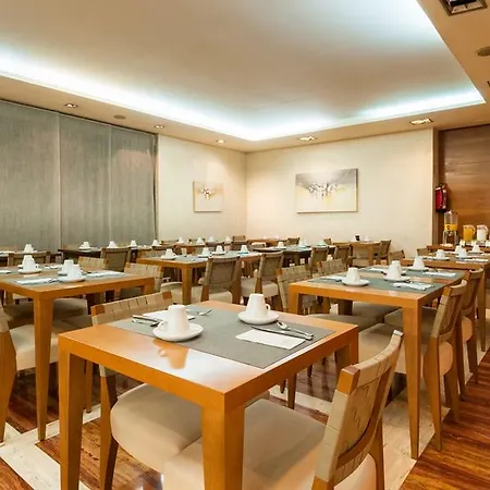 Exe Mitre Hotel Barcellona