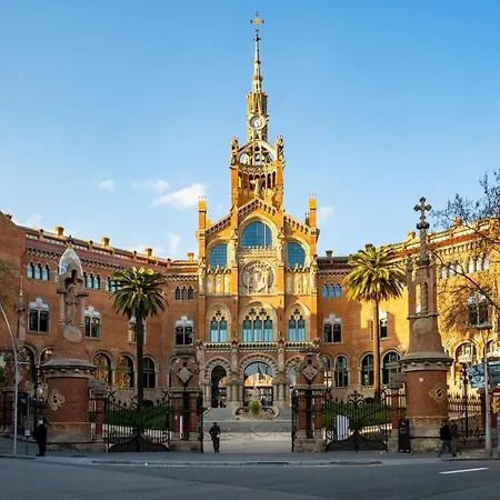 Fridays Flats Whisper-Quiet Near Sagrada'S Heart Barcelona