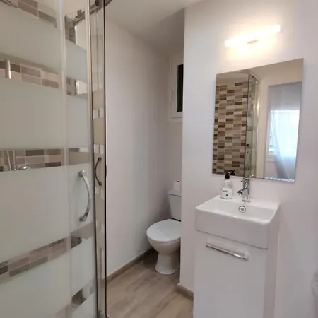 Family Close To Parc Gueell Apartman Barcelona