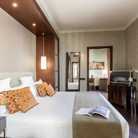 Center 4* Barcelona