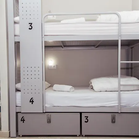 Bcnsporthostels Hostal Barcelona