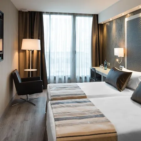 Hotel Catalonia Square 4* Sup