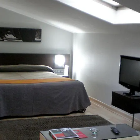 Atenea Rekord Otel Barselona