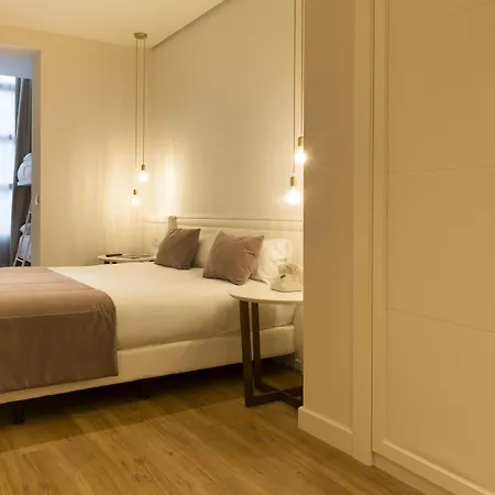 Icon Bcn Hotel 4*