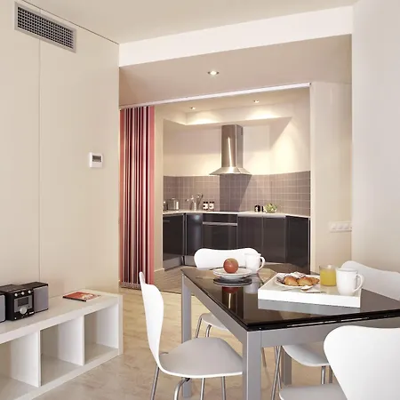 Apartamento Limehome Rector Triado *