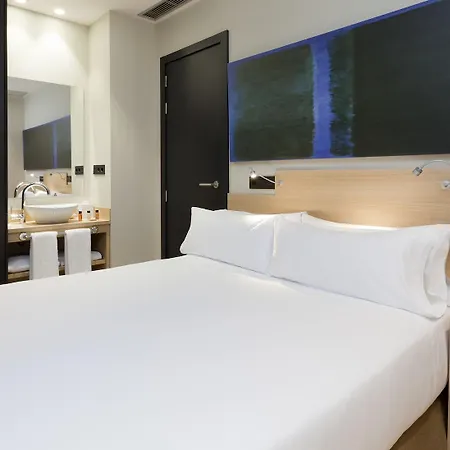ホテル アンビット 4*