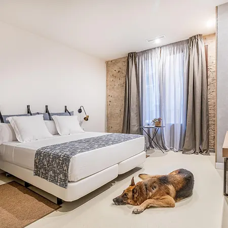 Casa Lirio 2* Barcelona