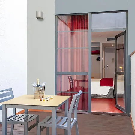 Ciutat Vella Hotel