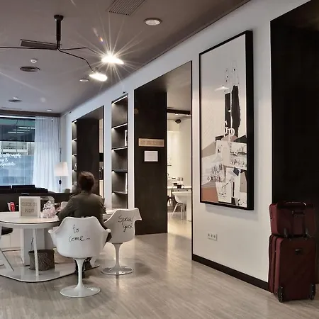 Pol & Grace 4* Barcelona
