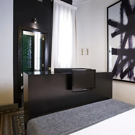 Hotel Praktik Rambla 3*
