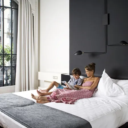 Praktik Rambla 3*