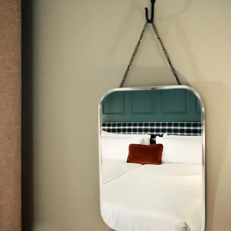 Chic&basic Habana Hoose Hotel 3*