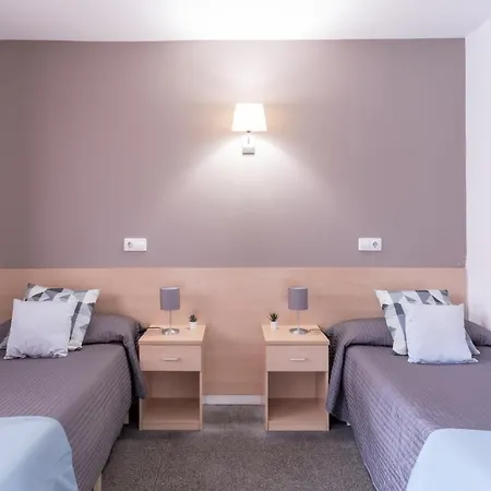 דירה Residencia Universitaria Resa Campus Del Mar ברצלונה