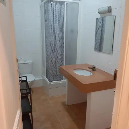 Отель Monegal 2*