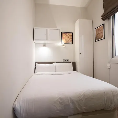 31ent1027 - Mediterranean Decorated * Barcelona