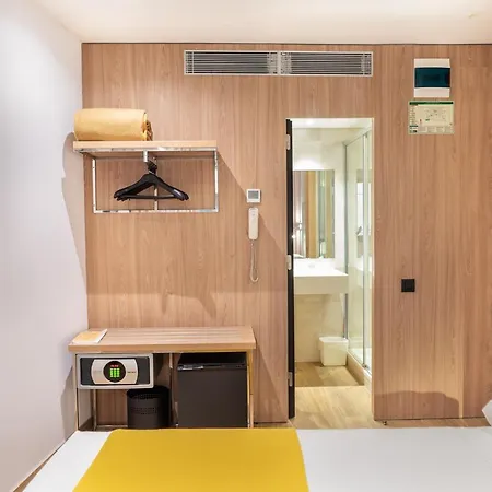 Hotel Caledonian Barcelona